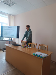 завершился ежегодный муниципальный конкурс для обучающихся 9-11 классов «День науки» - фото - 9